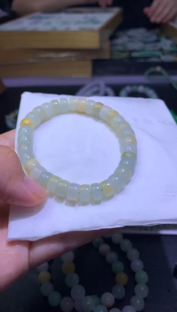定制翡翠未镶嵌毛货