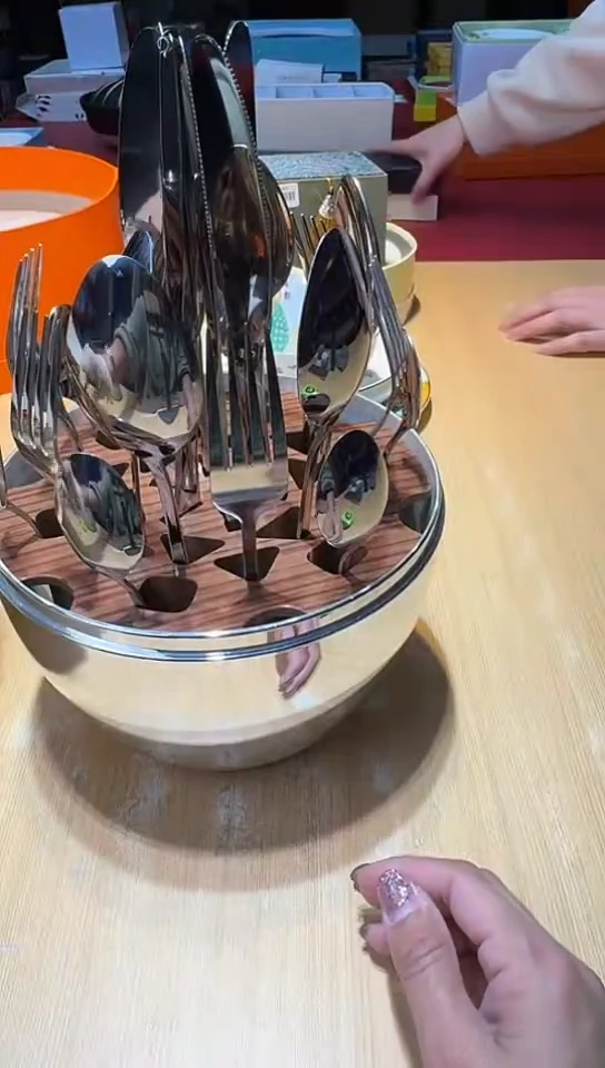 瓷片生活的本意是开心啊@@1