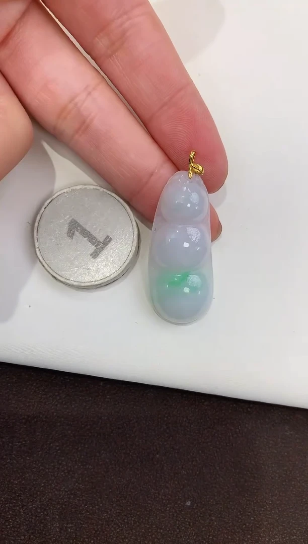 颈饰18K金镶嵌翡翠天然缅甸a货翡翠(多样性发其一)