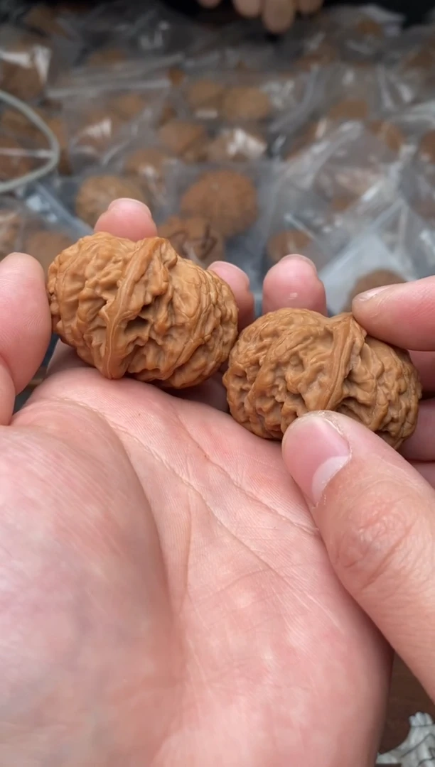 【闪购商品】文玩核桃把件G3号40尺流星雨