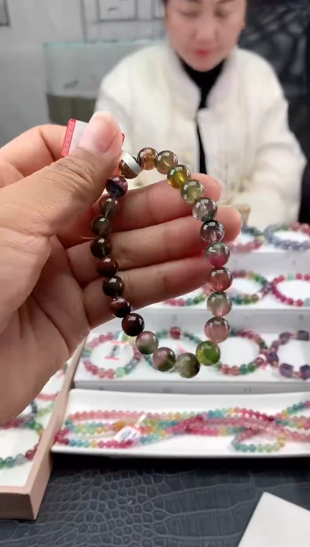 【闪购商品】碧玺手串未镶嵌多样性发一条