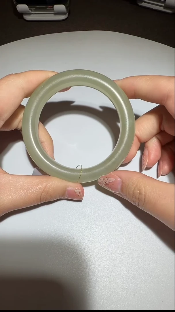 颈饰未镶嵌和田玉014-青白玉平安镯-58.1mm-NLP58-1128