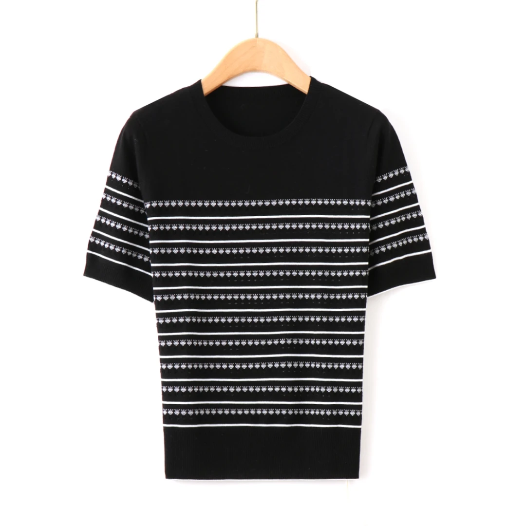 25年夏季女士新款套头镂空短袖条纹宽松显瘦百搭洋气经典上衣