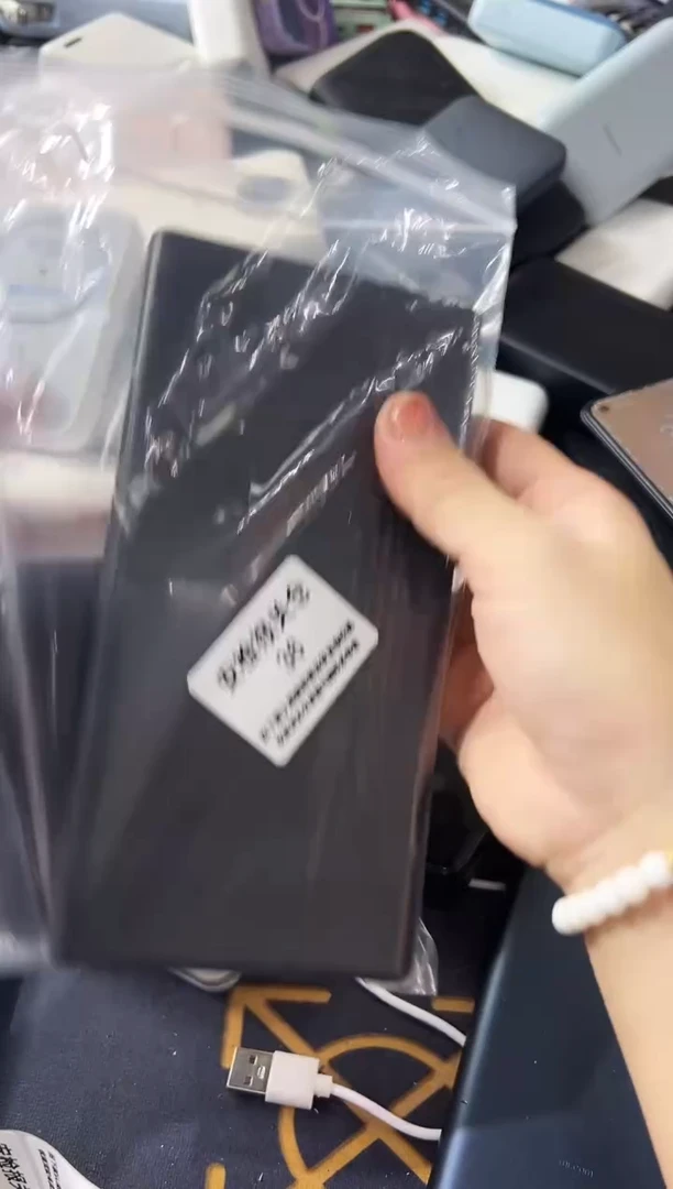1m晨**j精品数码数据线 以直播间展示为主