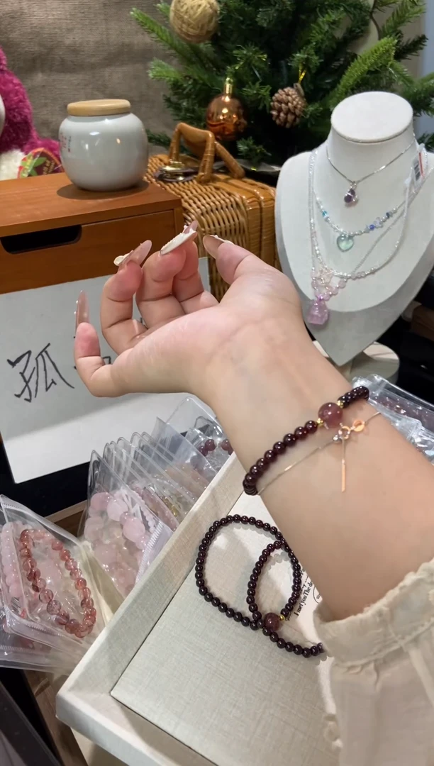 水晶手串未镶嵌孤品捡漏均匀瑕疵介意勿拍