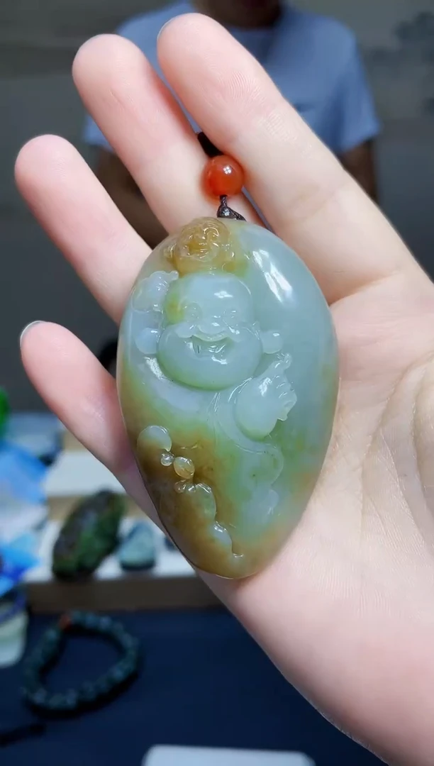 和田玉未镶嵌颈饰1