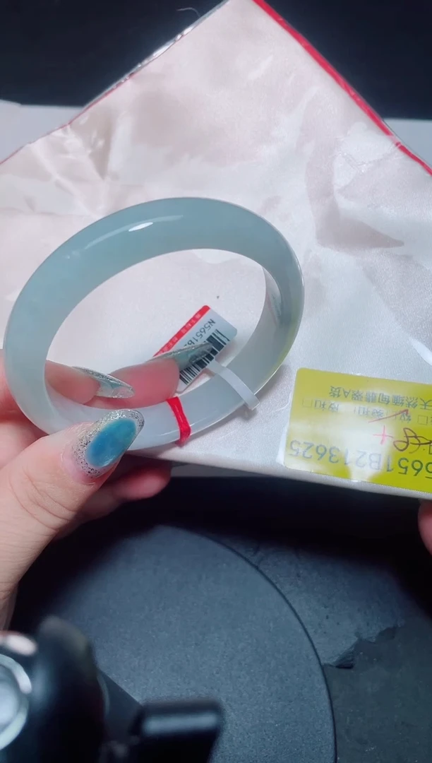 未镶嵌手镯翡翠58+/13625