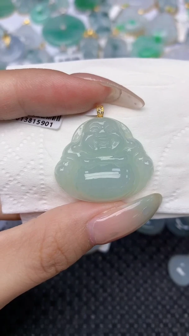 翡翠18K金镶嵌颈饰天然翡翠a货