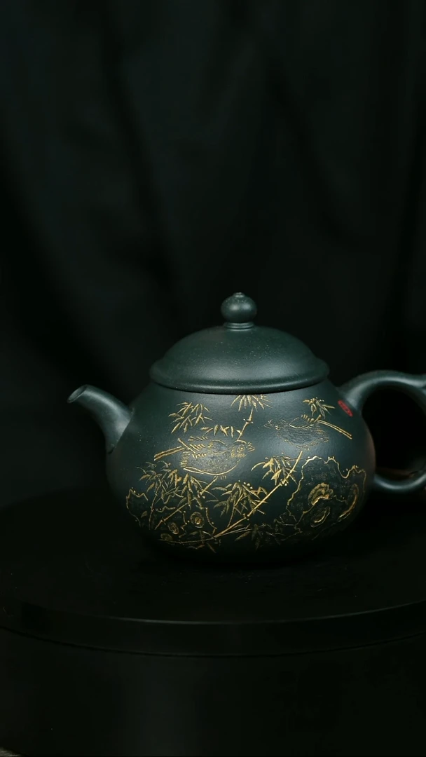 茶壶紫砂秦*H2050余海燕描金刻绘秋水