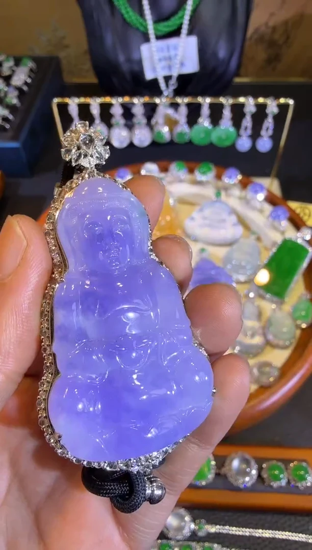 【闪购商品】翡翠吊坠(赠链)18K金镶嵌高冰浓紫大观音