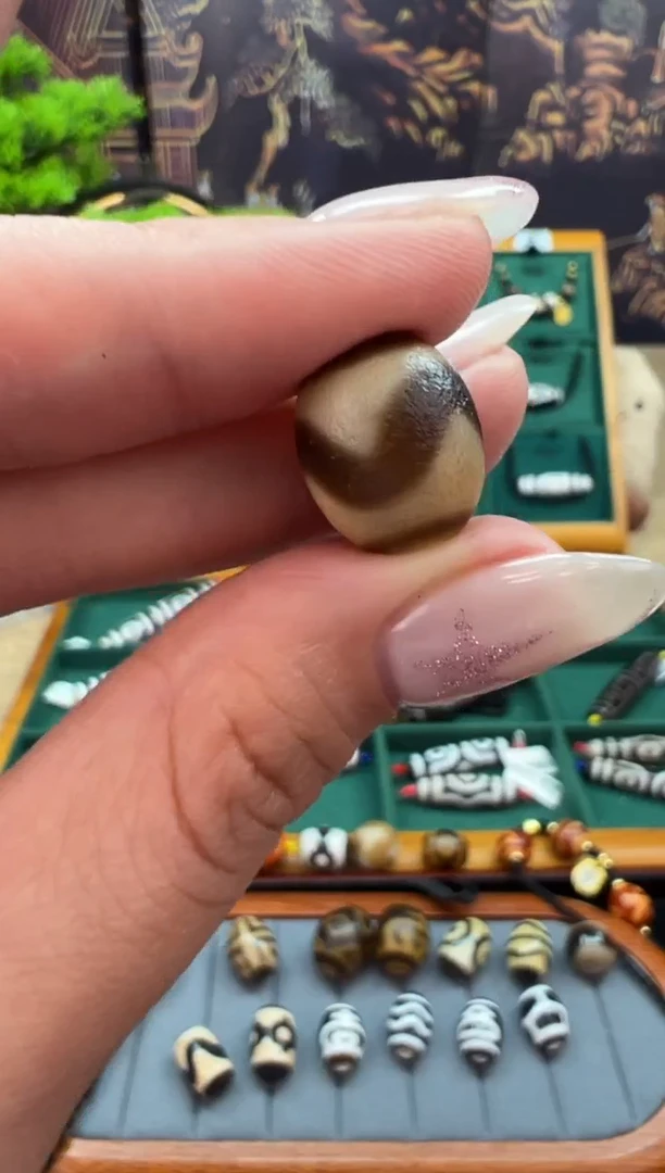 合金颈饰玛瑙/玉髓（覆膜）25.(微瑕随机发货)