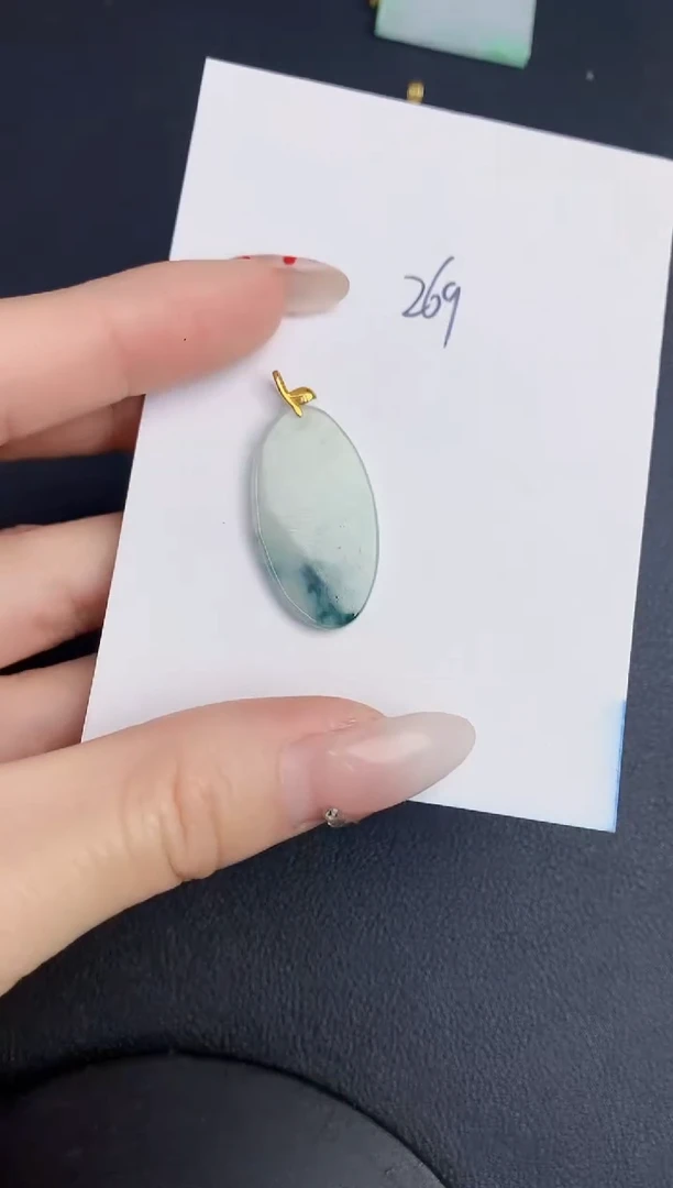 【闪购商品】翡翠颈饰18K金镶嵌00000000000