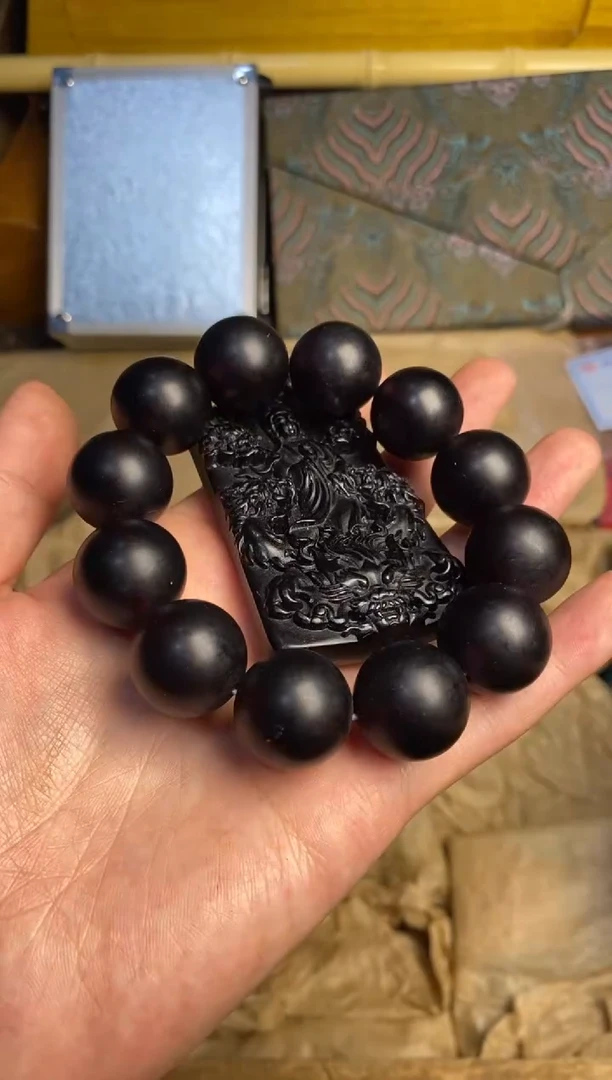 裸石琥珀未镶嵌主播推荐主播推荐