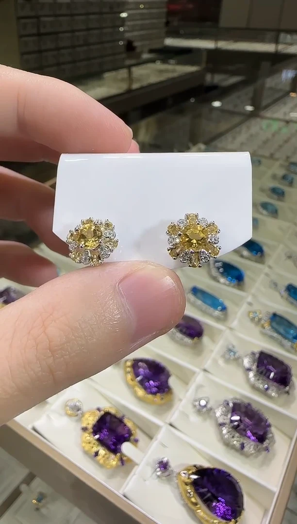银S925镶嵌耳饰黄晶13mm耳钉设计款