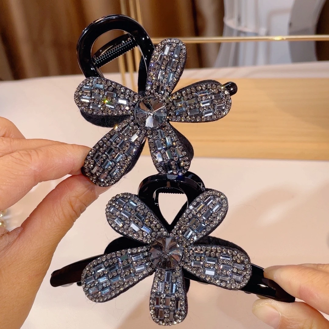 闪钻花朵抓夹女秋冬高级感头饰发夹后脑勺盘发鲨鱼夹发饰2025新款