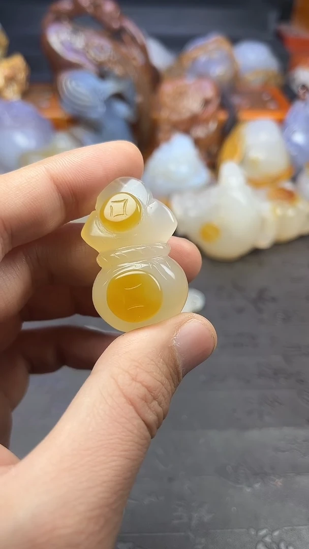 【闪购商品】玛瑙/玉髓吊坠未镶嵌1