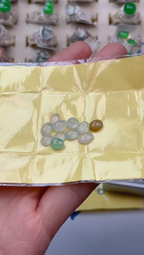 未镶嵌定制翡翠天然翡翠蛋面
