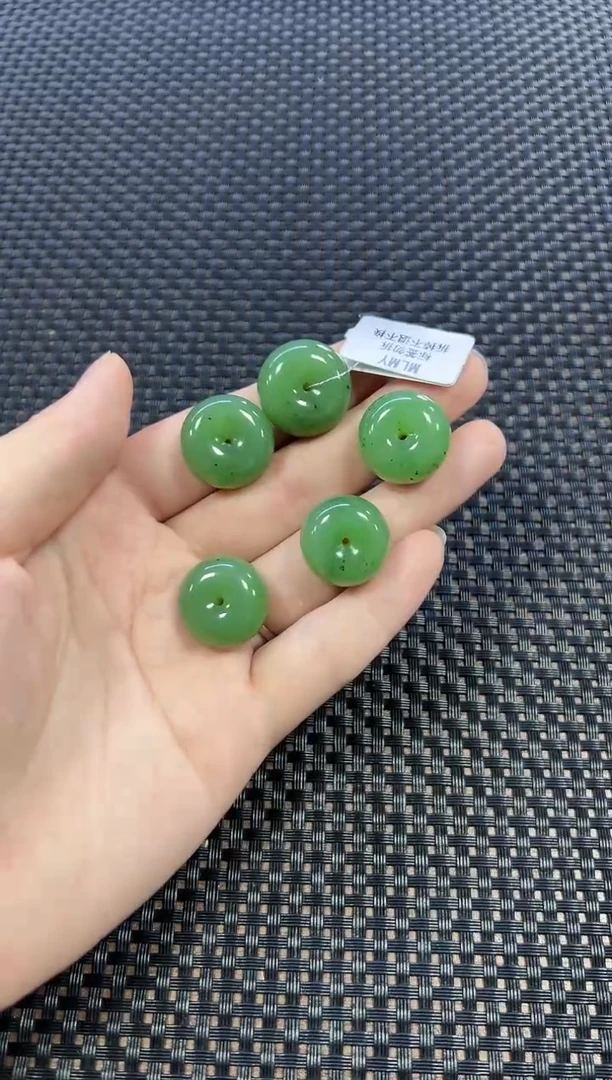 和田玉未镶嵌颈饰 （多样性发一件）1405