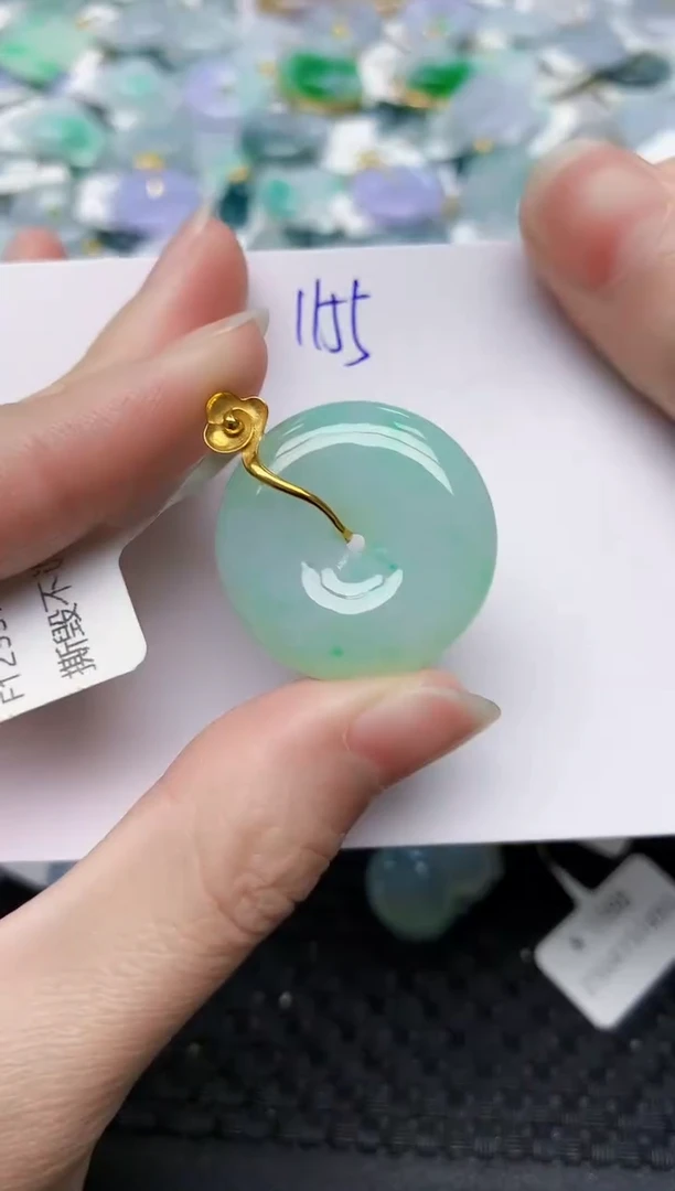 颈饰18K金镶嵌翡翠天然缅甸A货翡翠百元以上9元证书费自理