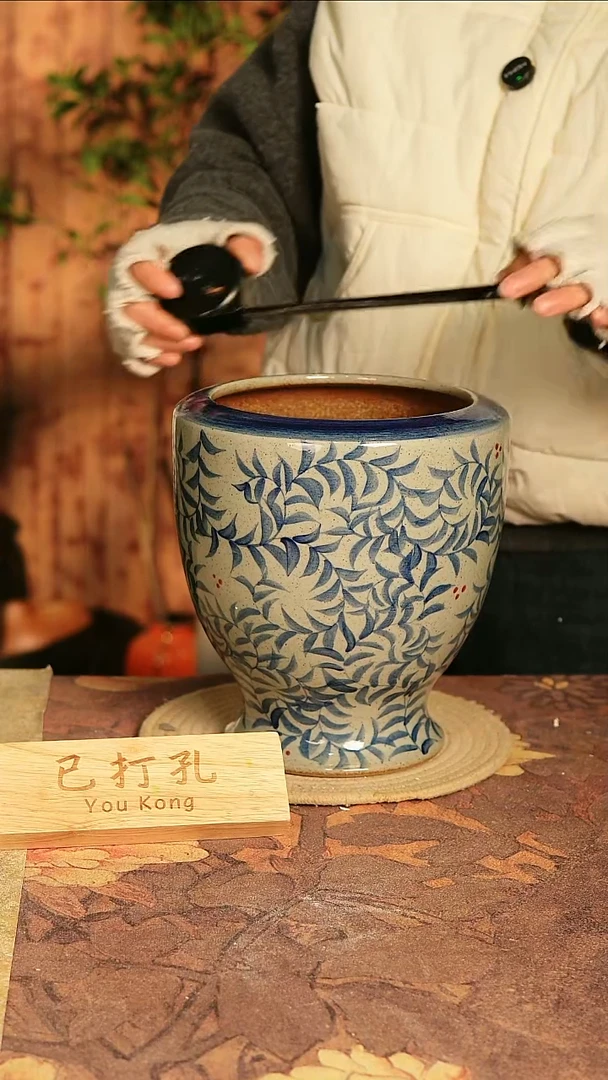 陶瓷21-179高24口16误差2已打孔孤品
