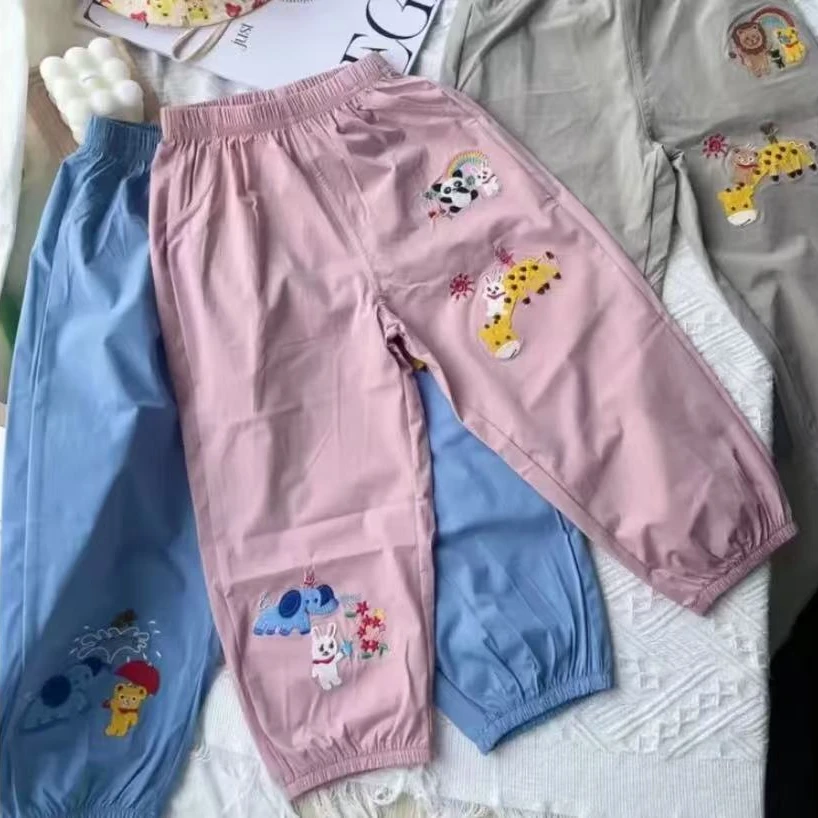 宝宝夏季刺绣长颈鹿速干休闲裤
