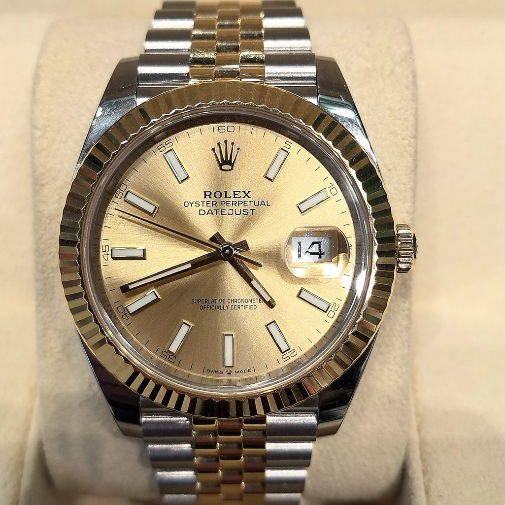 95新 Rolex/劳力士 瑞士名表/间金黄盘日志条刻126333-0010/22年