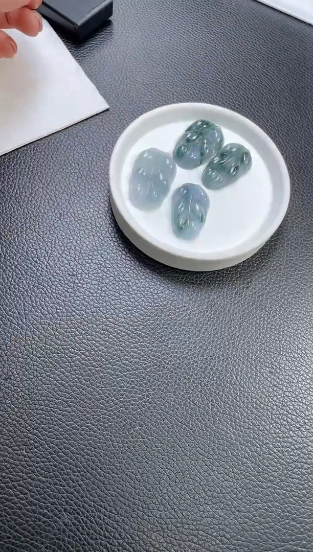 【闪购商品】翡翠挂件未镶嵌叶子多样性发一件