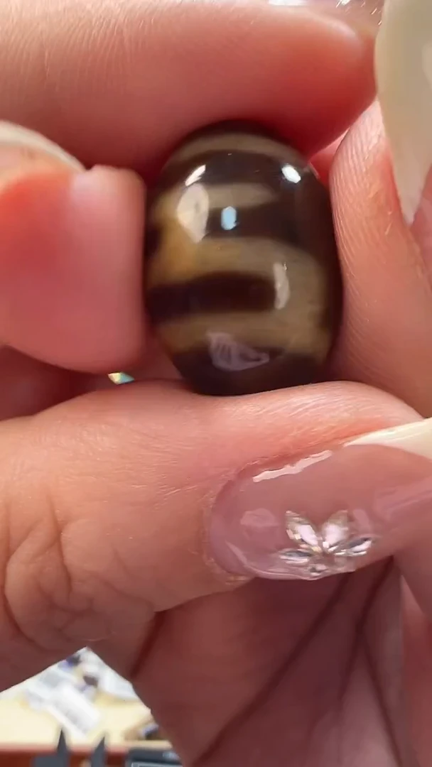 玛瑙/玉髓颈饰未镶嵌85.（微瑕）