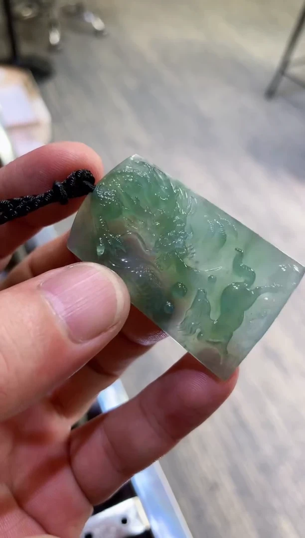 颈饰未镶嵌翡翠天然A货翡翠