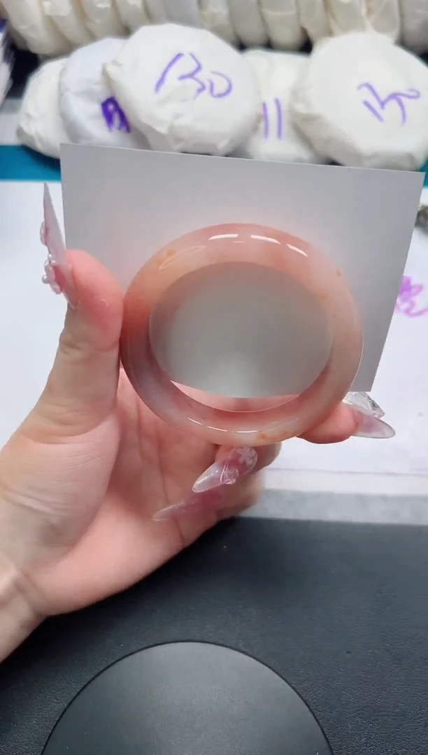 石英质玉手镯未镶嵌127-54.4