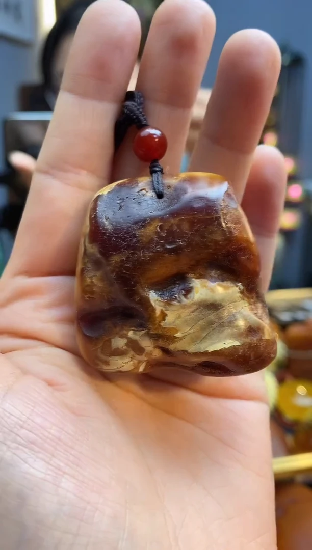 琥珀颈饰未镶嵌吊坠