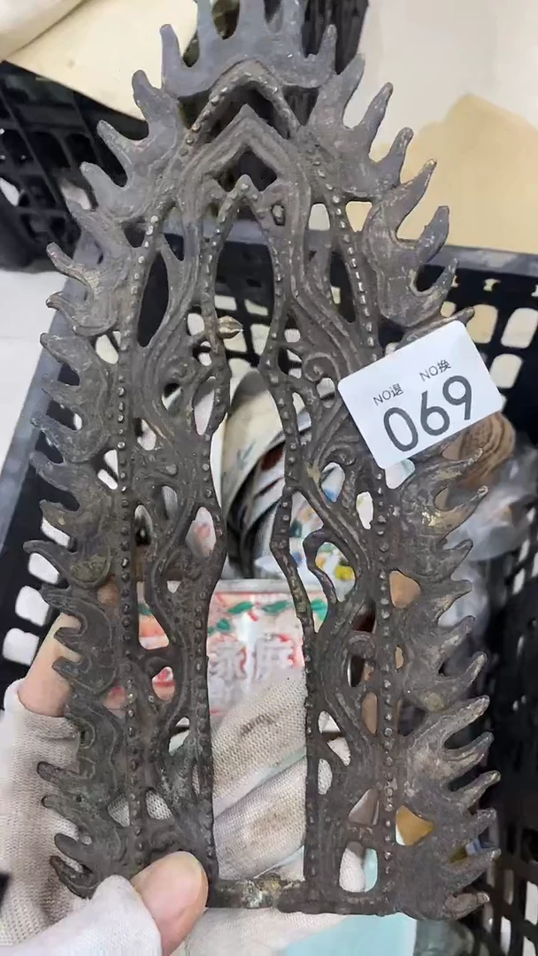 陶瓷高****）工艺摆件069