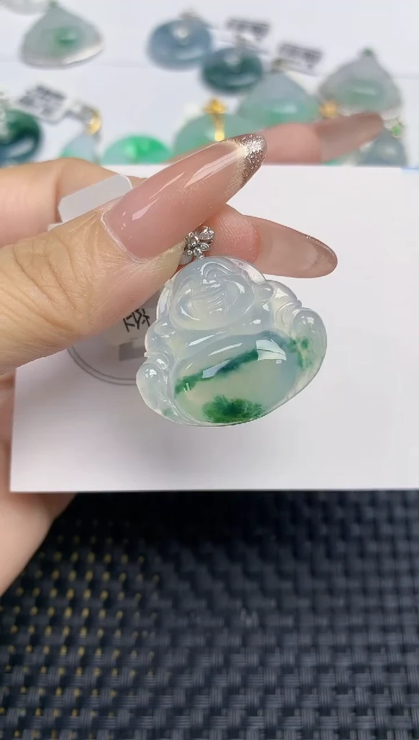 颈饰18K金镶嵌翡翠天然缅甸A货翡翠百元以上9元证书费自理