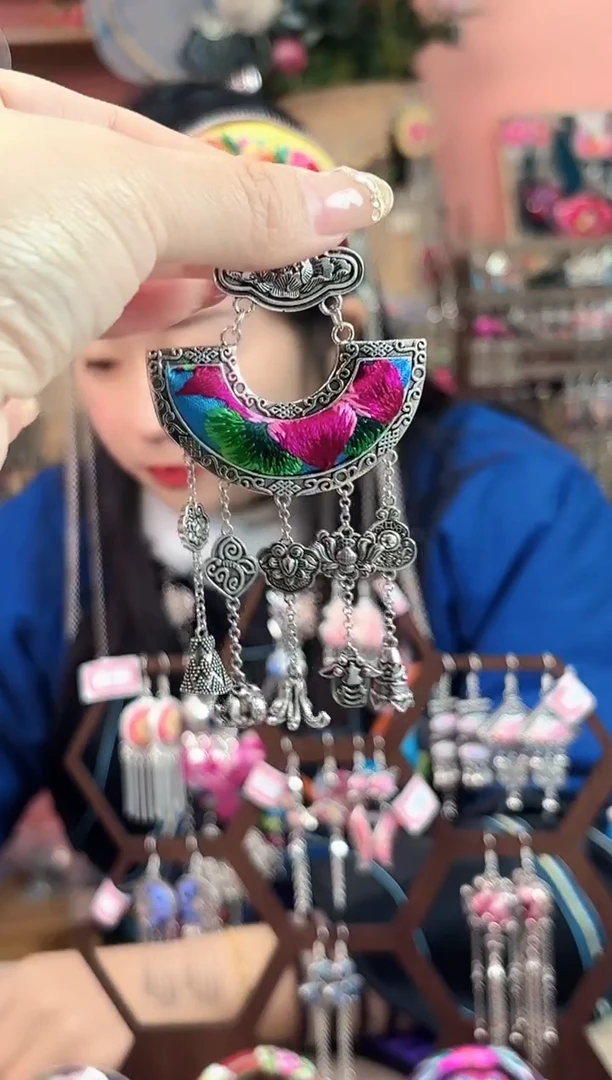 艺枝独绣手工饰品62