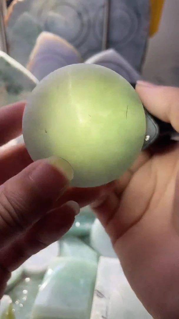 翡翠挂件未镶嵌翡翠532