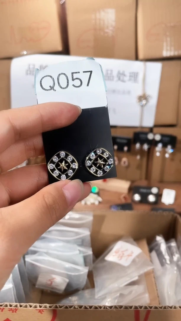 合金925银锆石Q057