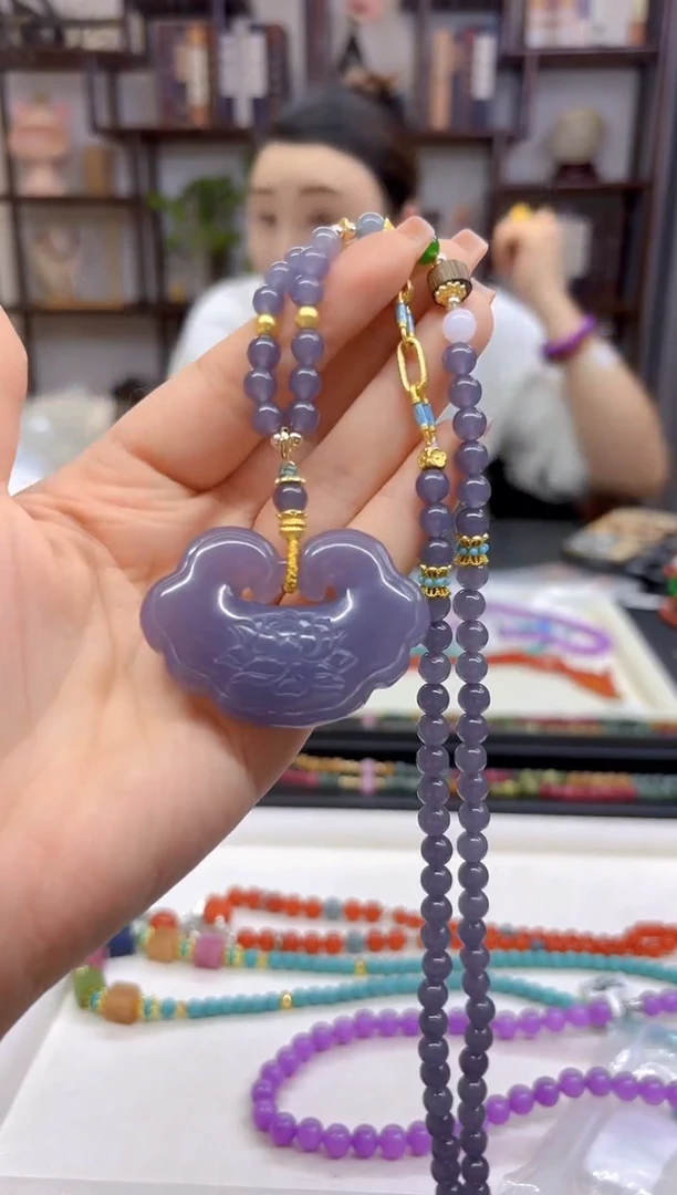 【闪购商品】和田玉毛衣链未镶嵌M606