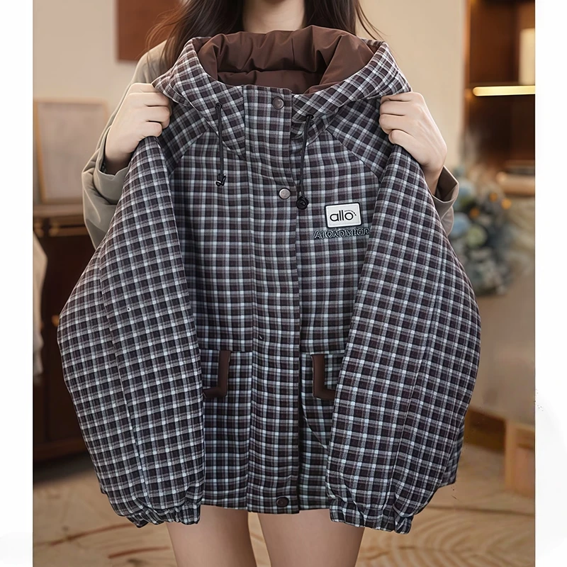 女童格子加厚棉服秋冬2025新款中大童极寒保暖连帽棉袄美拉德外套