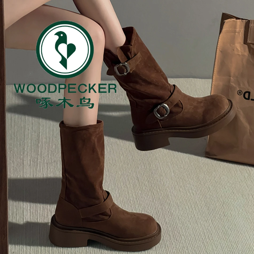 啄木鸟厚底棕色中筒靴子女2025秋季新款西部牛仔马丁靴机车堆堆靴