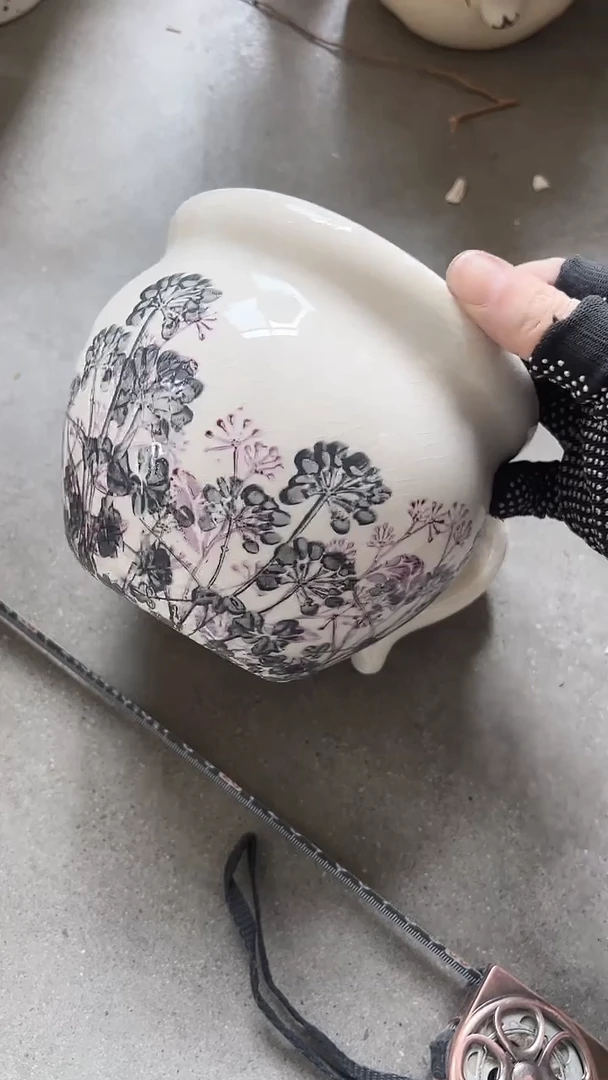 【闪购商品】陶瓷花盆高12CM内口12.5CM