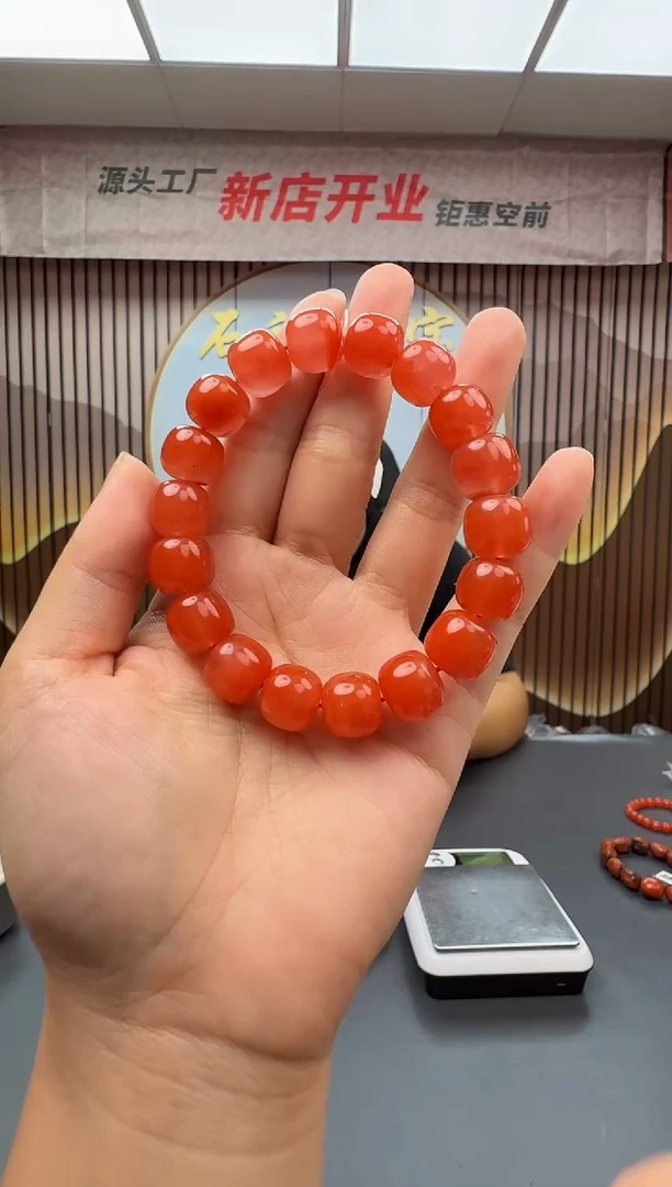 南红玛瑙手串未镶嵌005ZB0730产品一个