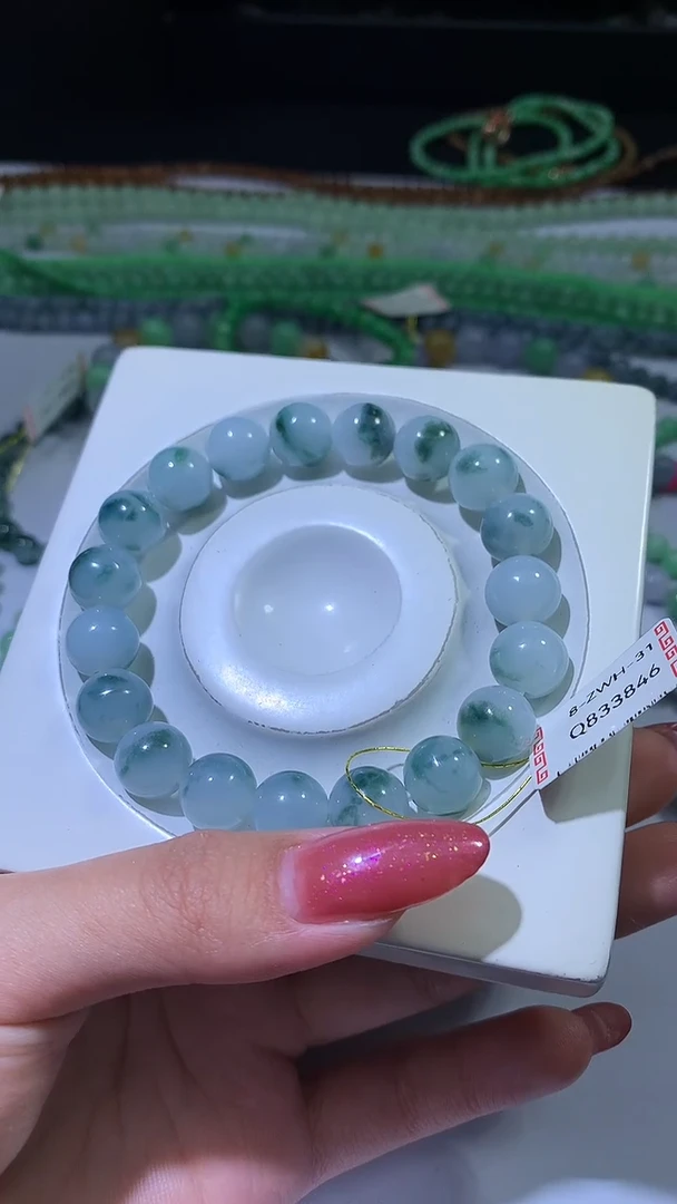 颈饰未镶嵌翡翠ZX018837