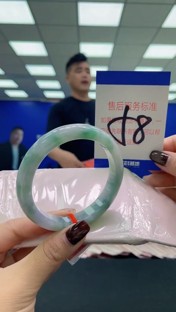 未镶嵌手镯翡翠AAAAAAAAAA