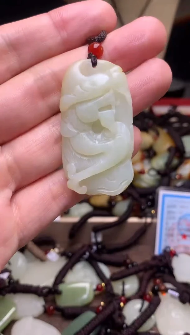 颈饰未镶嵌和田玉新疆料青海料清水和田玉吊坠