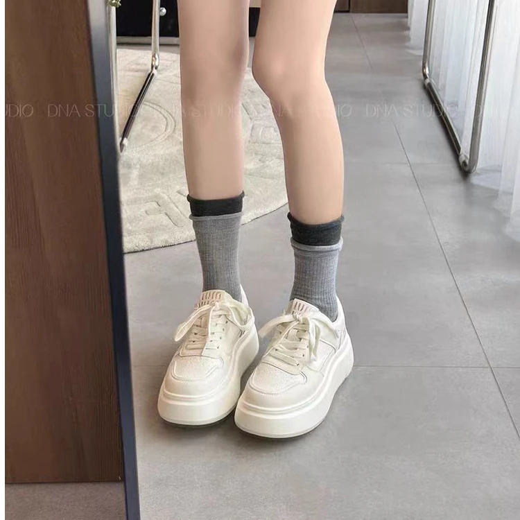 厚底小白鞋女鞋新款百搭运动休闲鞋增高系带轻便板鞋时尚轻便