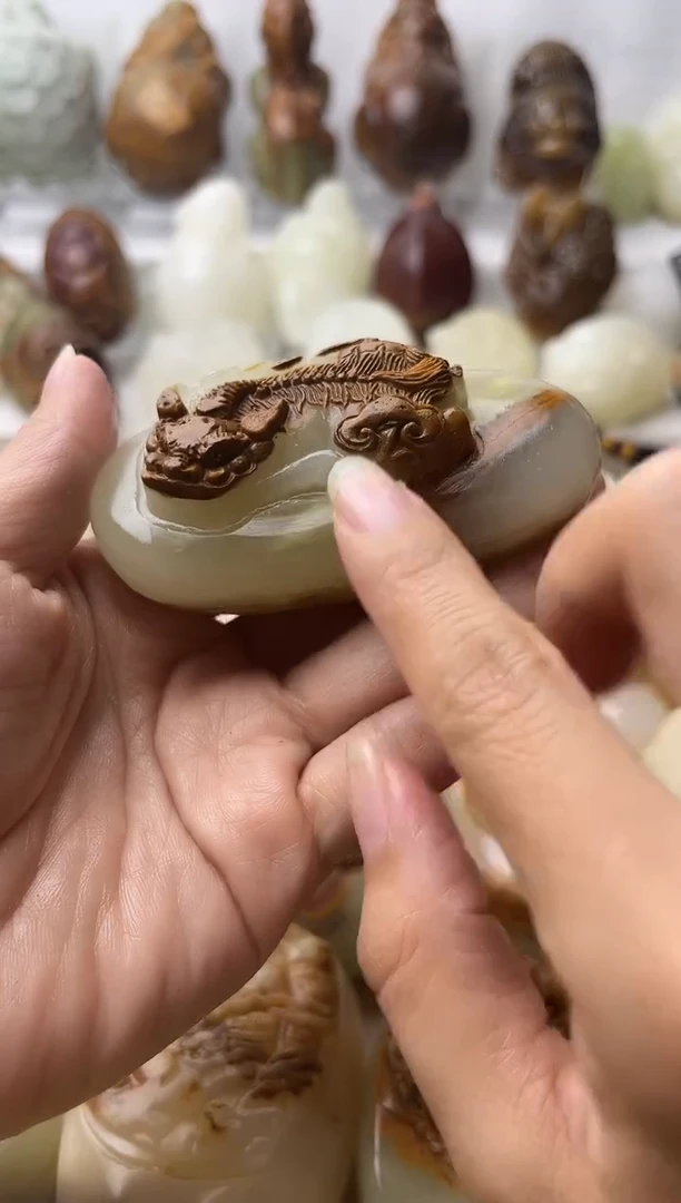 石材方解石棉纹正常不退换貔貅