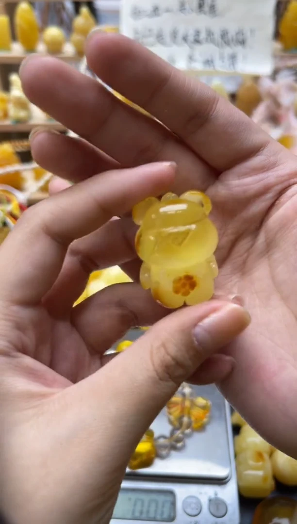 琥珀未镶嵌珠宝奇石100琥珀蜜蜡微瑕