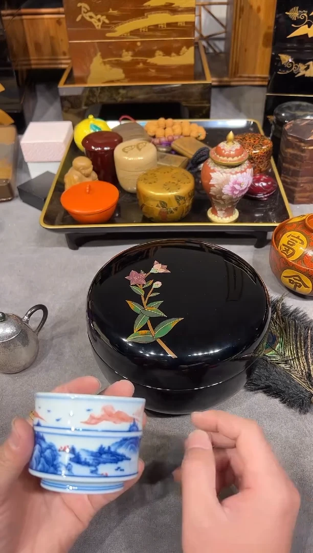 内满银梨地 盖罐（作家器