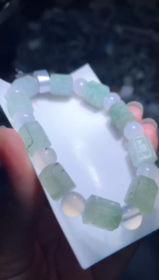 未镶嵌定制翡翠天然缅甸翡翠手串25