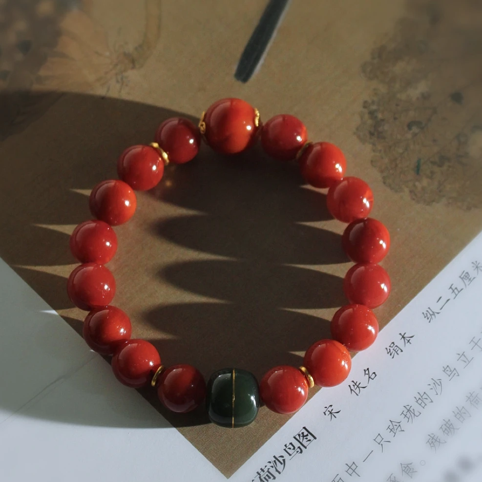 【岚溪珠宝】——原矿锦红色南红，腕间“红”运，运启新年。。。10mm＋